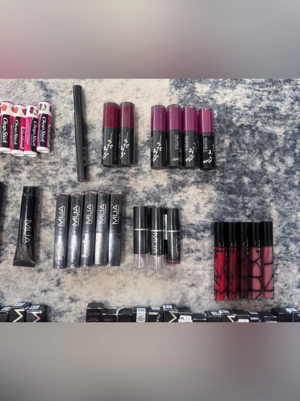 L’oreal Starway Lipstick Gloss Wholesale Bulk Makeup Cosmetics (Lot Of 64)